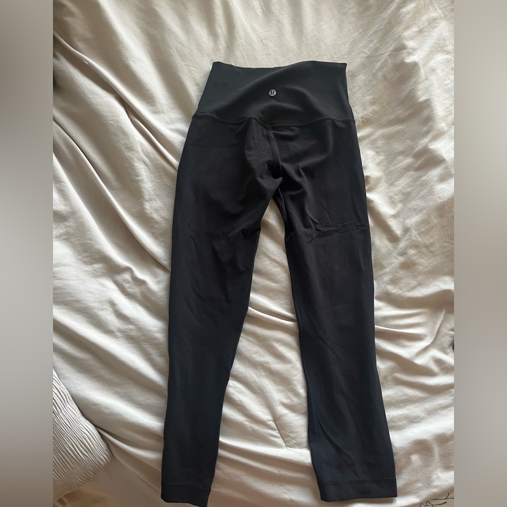 Black align crop new condition